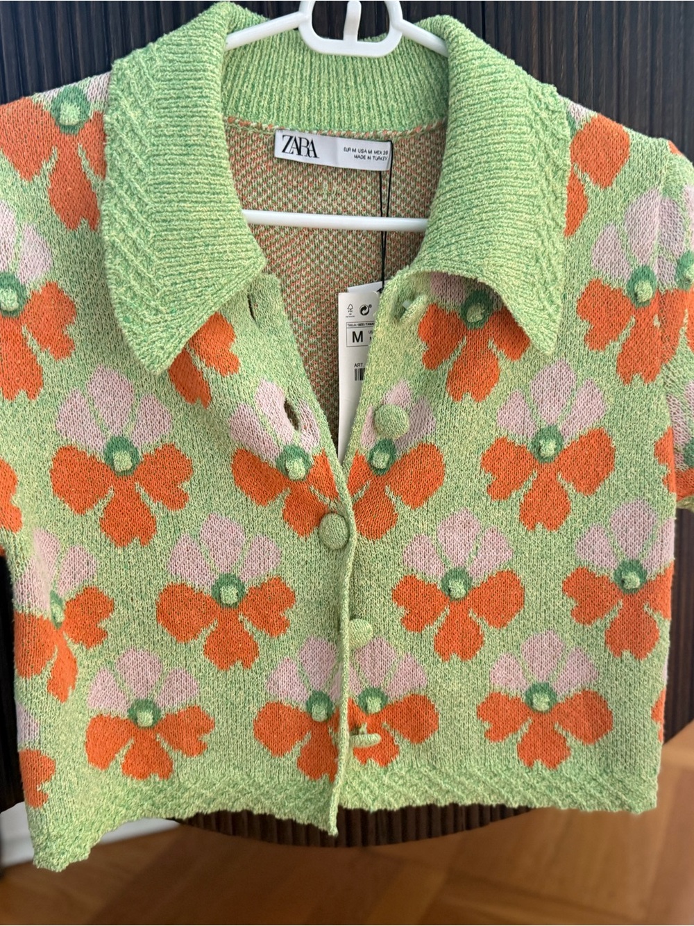 ZARA Green Cardigan with Orange and Pink Floral Motif - Picture 4 of 5
